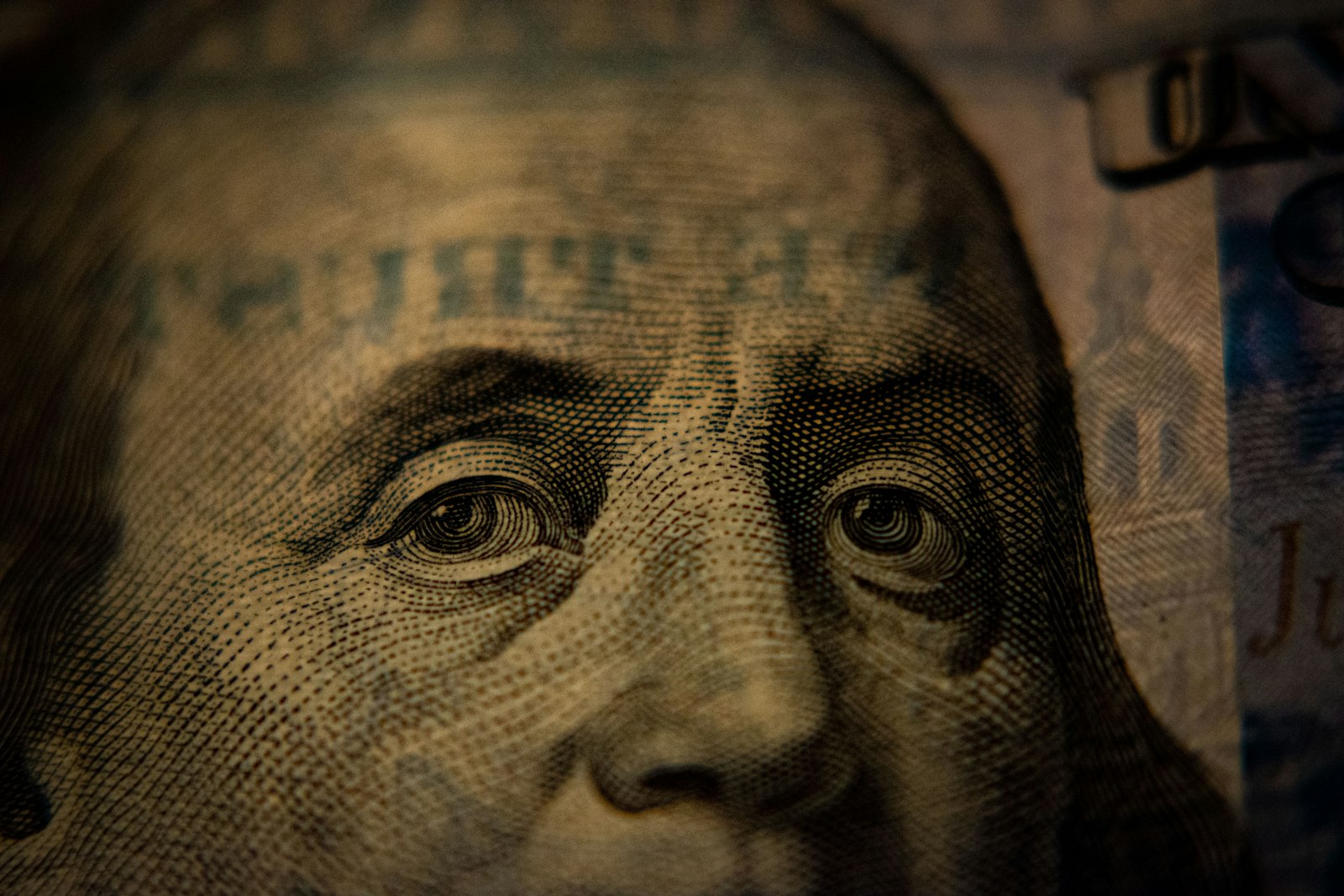 Modern Monetary Theory (MMT): What It Says and What Its Critics Say